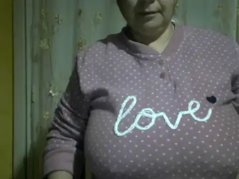 Snapshot of martamilf2 chatting on 01/13/25, 04:30 martamilf2 online show from 01/13/25, 04:30