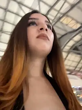 Mon Cherry online show from 03/28/26, 01:05