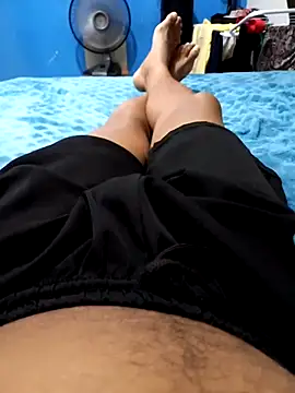 Snapshot of Seductiveblack chatting on 02/23/25, 09:59 Seductiveblack online show from 02/23/25, 09:59