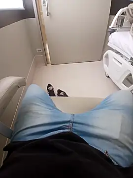 Snapshot of Seductiveblack chatting on 12/03/25, 04:38 Seductiveblack online show from 12/03/25, 04:38