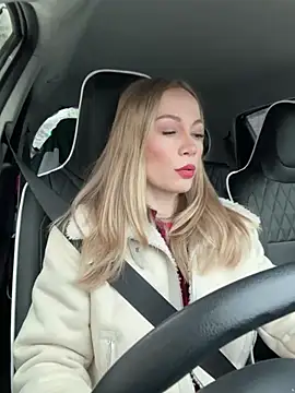 Snapshot of LavenderHot chatting on 01/19/25, 03:08 LavenderHot online show from 01/19/25, 03:08