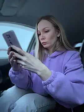 LavenderHot online show from 12/20/25, 02:40