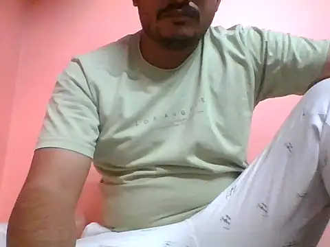 naughtymike0007 online show from 02/04/26, 03:18