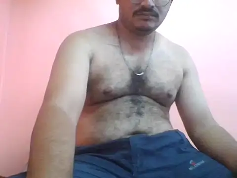 naughtymike0007 online show from 04/01/26, 05:41