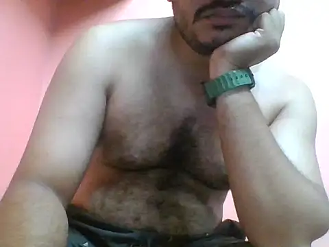 naughtymike0007 online show from 06/01/26, 12:01