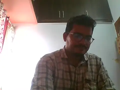 Snapshot of naughtymike0007 chatting on 06/11/26, 08:12 naughtymike0007 online show from 06/11/26, 08:12