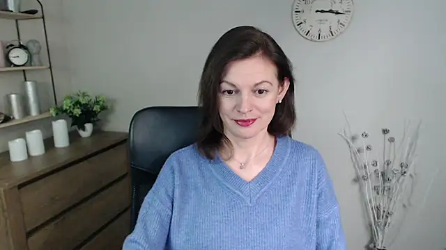 VivianWILD online show from 01/13/25, 10:36