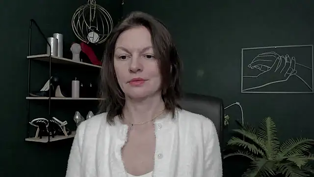 VivianWILD online show from 01/14/26, 07:03