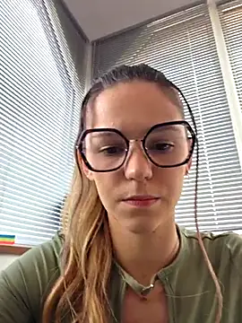 lucie mehott online show from 03/06/26, 09:39