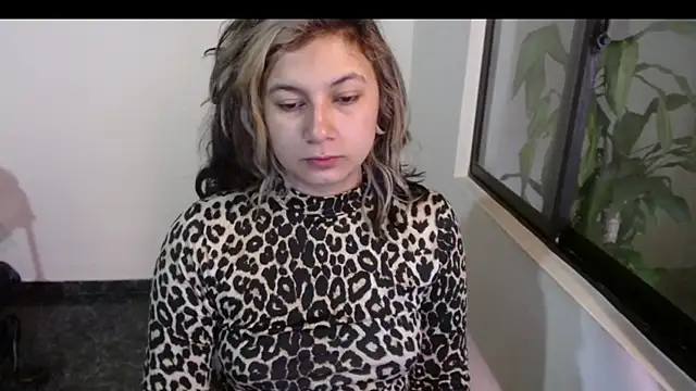 Snapshot of mailer_parsonss chatting on 11/20/25, 05:12 mailer parsonss online show from 11/20/25, 05:12