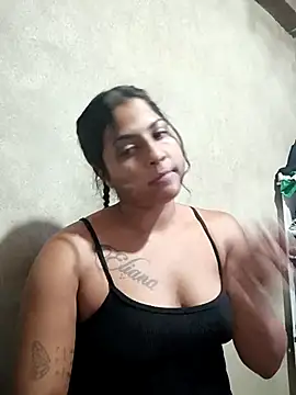 Giselabrunette25 online show from 11/26/25, 10:00