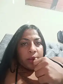 Giselabrunette25 online show from 06/18/26, 05:41