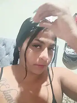 Giselabrunette25 online show from 07/29/26, 01:59