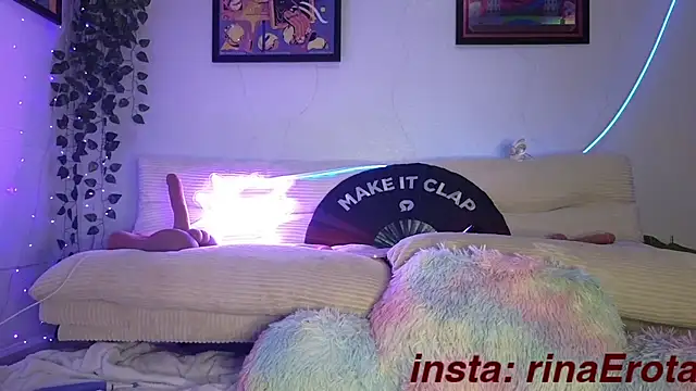 yummyrina online show from 11/03/25, 11:37