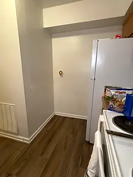 yummyrina online show from 11/28/25, 11:51