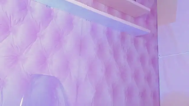 Snapshot of Hilary-banks chatting on 03/11/25, 04:21 Hilary-banks online show from 03/11/25, 04:21