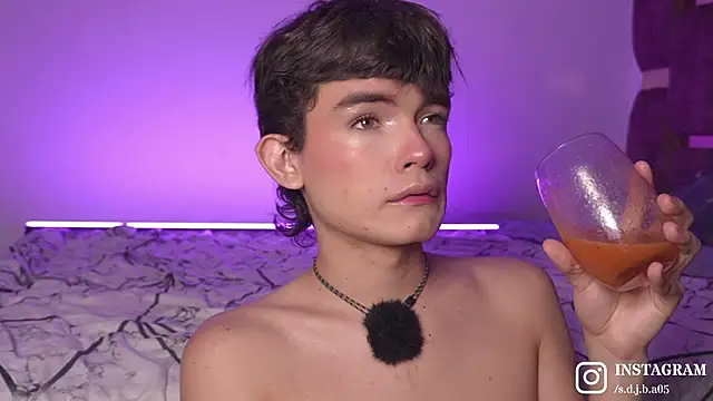 Angelo 018 online show from 11/29/25, 05:43