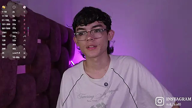 Angelo 018 online show from 04/03/26, 12:41