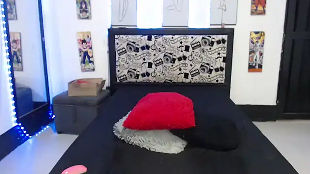 Snapshot of Rihana14 chatting on 03/15/25, 09:05 Rihana14 online show from 03/15/25, 09:05