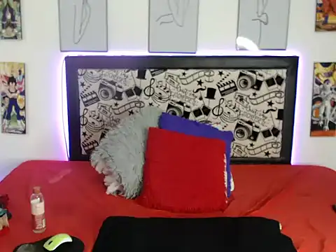 Snapshot of Rihana14 chatting on 09/27/25, 10:15 Rihana14 online show from 09/27/25, 10:15