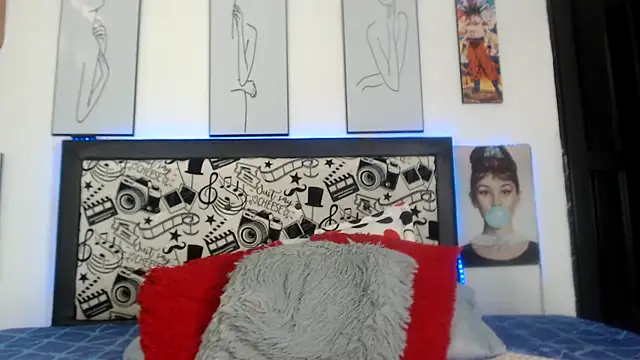 Rihana14 online show from 06/02/26, 08:44