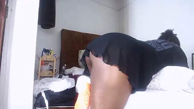 shoshortyy online show from 04/16/26, 06:41