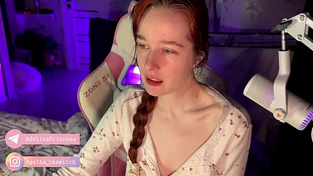 Snapshot of pearl_princess_ chatting on 03/08/25, 06:43 pearl princess online show from 03/08/25, 06:43