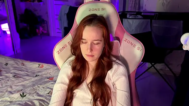 Snapshot of pearl_princess_ chatting on 03/12/25, 02:41 pearl princess online show from 03/12/25, 02:41