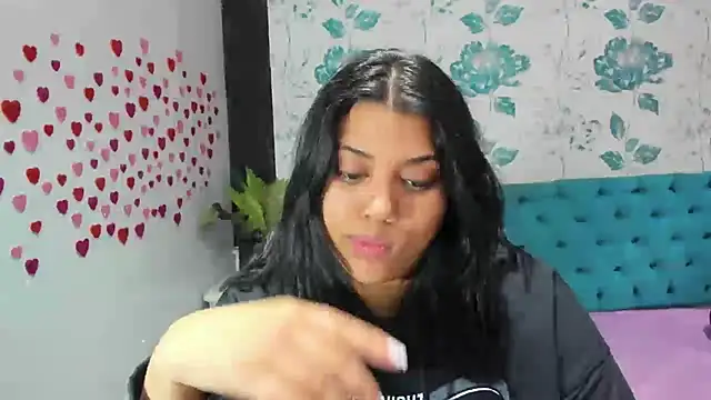 Snapshot of LindaBreeS chatting on 02/01/25, 07:55 LindaBreeS online show from 02/01/25, 07:55