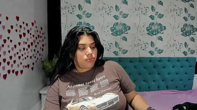 Snapshot of LindaBreeS chatting on 02/08/25, 07:59 LindaBreeS online show from 02/08/25, 07:59