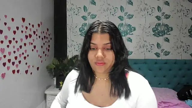 Snapshot of LindaBreeS chatting on 03/17/25, 06:11 LindaBreeS online show from 03/17/25, 06:11