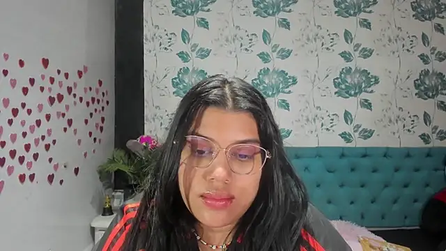 Snapshot of LindaBreeS chatting on 03/20/25, 05:04 LindaBreeS online show from 03/20/25, 05:04