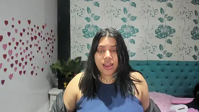 Snapshot of LindaBreeS chatting on 03/21/25, 06:18 LindaBreeS online show from 03/21/25, 06:18