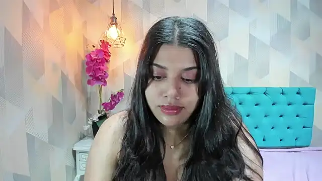 LindaBreeS online show from 04/02/26, 01:31