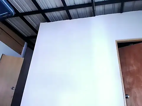 valeng doll online show from 01/04/25, 02:14