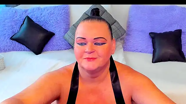 Snapshot of MilanaBiegert chatting on 10/10/25, 07:40 MilanaBiegert online show from 10/10/25, 07:40