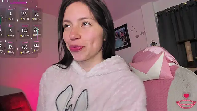 Snapshot of katty_snow chatting on 04/21/26, 11:18 katty snow online show from 04/21/26, 11:18