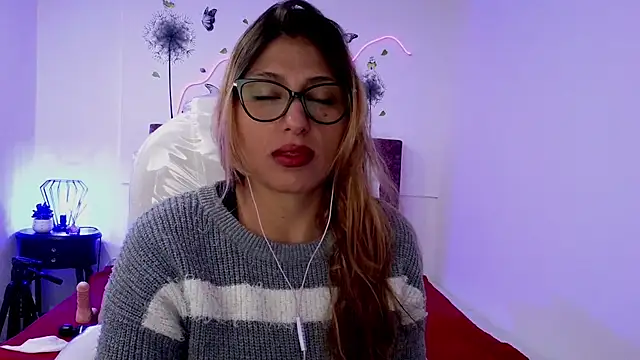 elena detroya online show from 10/01/25, 12:33