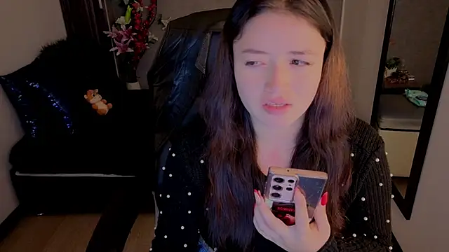 almma shy online show from 10/21/25, 01:12