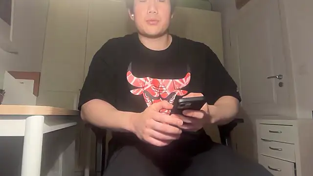 jungcock3210 online show from 02/07/26, 04:33