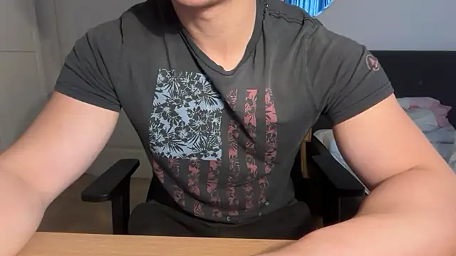 jungcock3210 online show from 03/26/26, 05:35