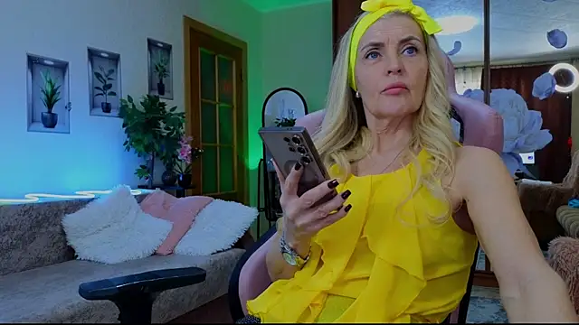 amelia blondy online show from 02/05/25, 09:36