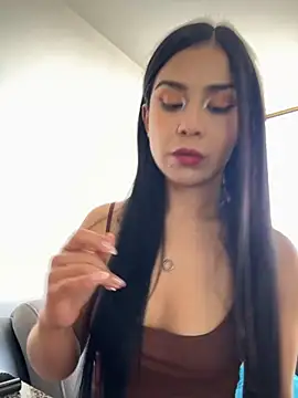 Snapshot of Nikothyna chatting on 09/13/25, 06:08 Nikothyna online show from 09/13/25, 06:08