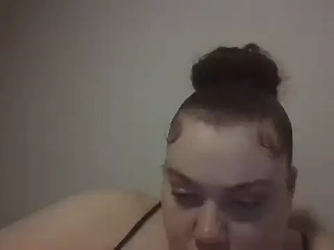 lolabun247 online show from 12/09/24, 01:29