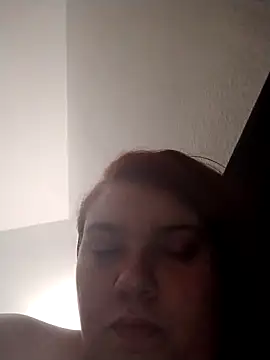 lolabun247 online show from 12/31/24, 05:44