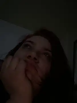 lolabun247 online show from 02/03/25, 10:14