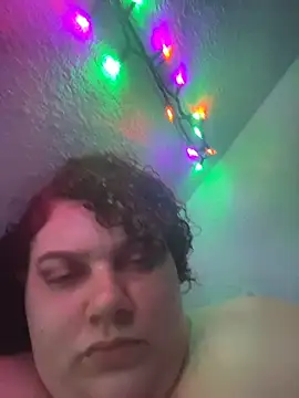 lolabun247 online show from 11/11/25, 11:10