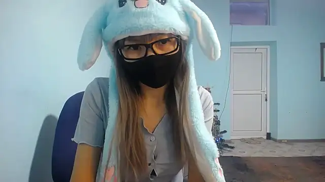 elllaaxx online show from 01/17/25, 11:59