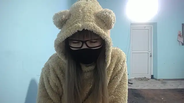 elllaaxx online show from 02/02/25, 10:13