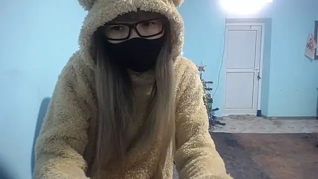 elllaaxx online show from 02/05/25, 03:34